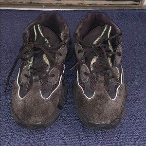 YEEZY 500 UTILITY BLACK SIZE 8.5 MENS *NO BOX*